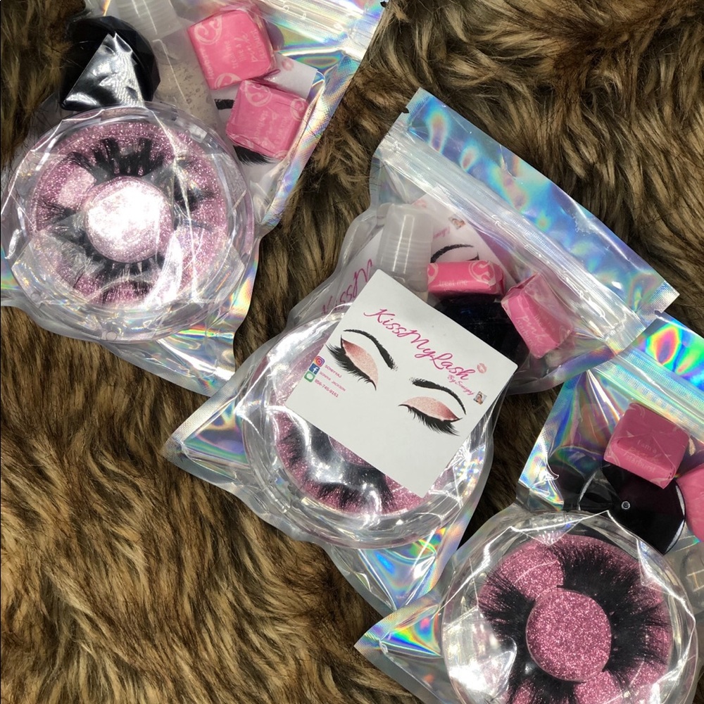 Eyelash goody bags!🥰